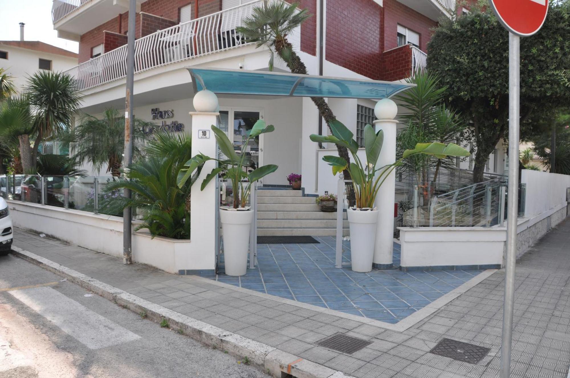 Hotel Haus Charlotte San Benedetto del Tronto Exteriér fotografie